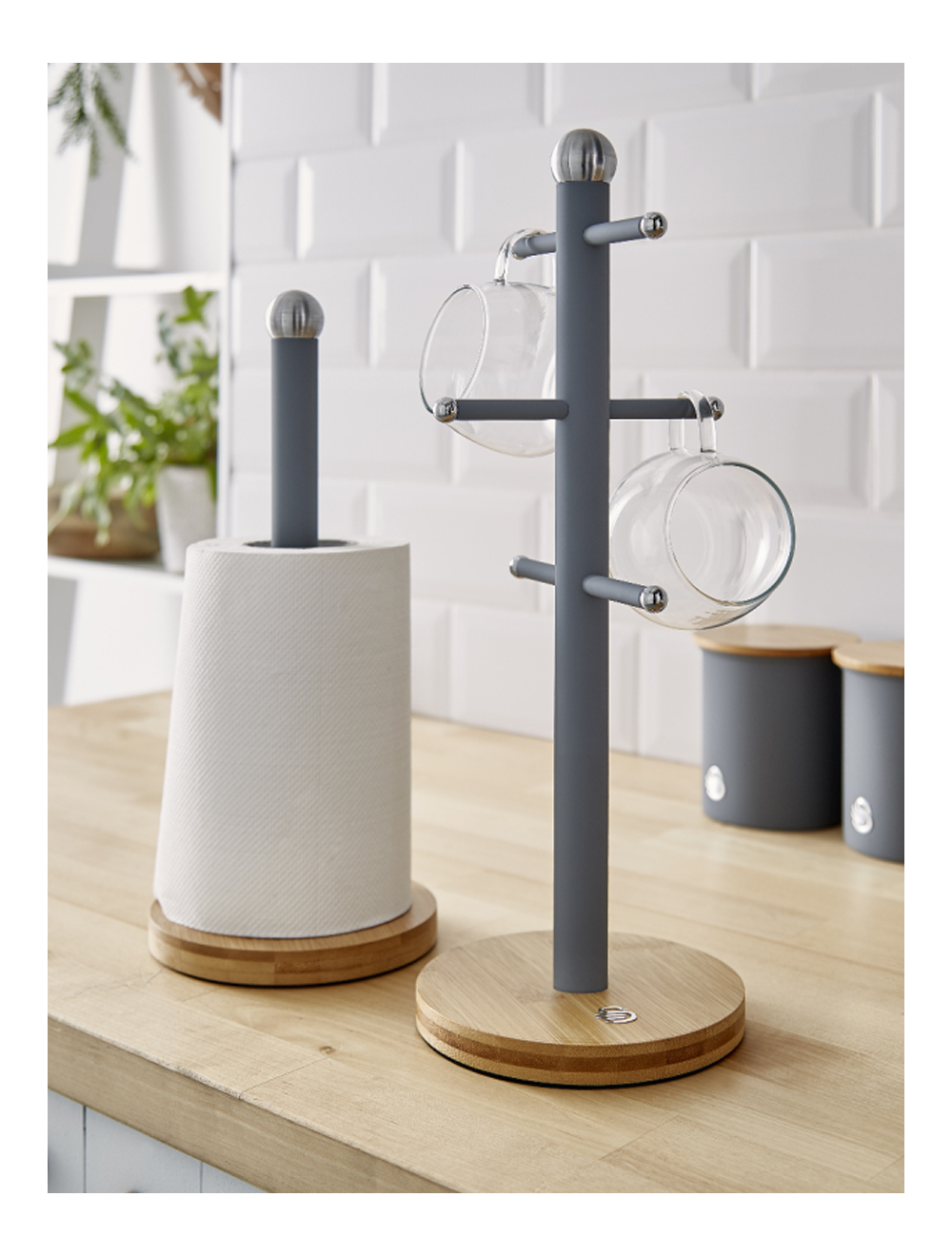 Swan Nordic Towel Pole