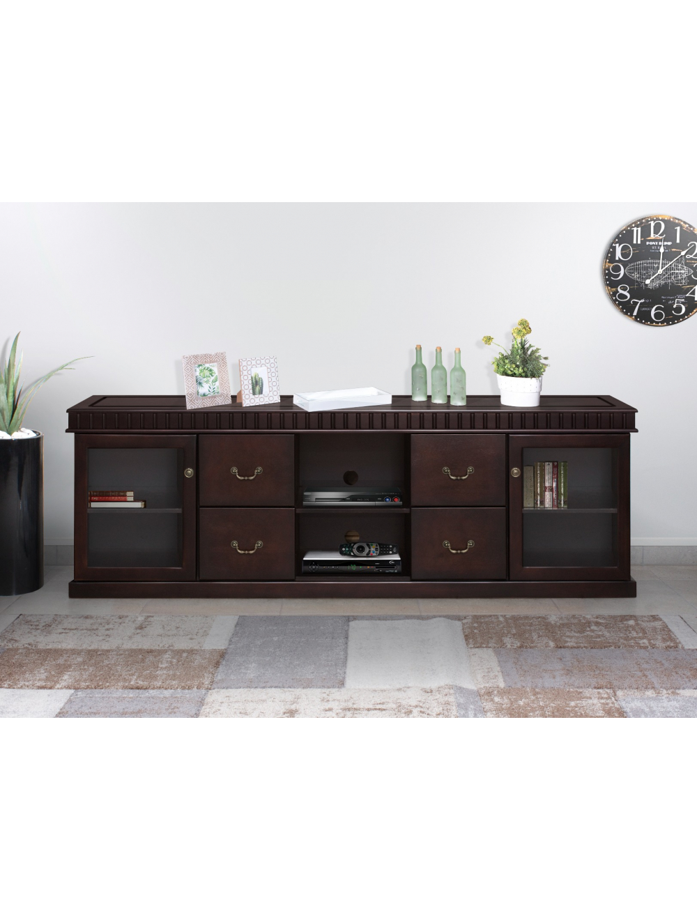 Plasma stands at house and new arrivals home